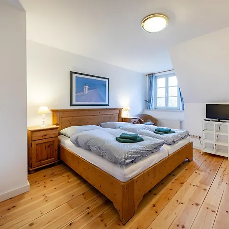 Haus Achtern Semesterbostad Ahrenshoop